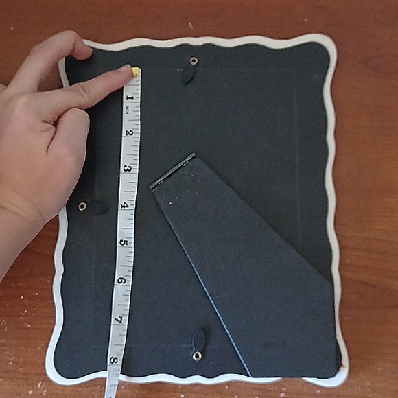 Vintage Creamy White Floral Picture Frame - Picture 6 of 6